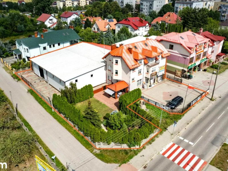 Dom + lokal handlowo usługowy + magazyn + hala