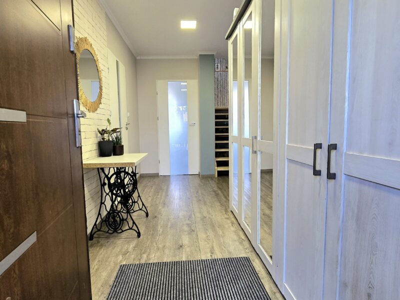 Bardzo ładnie urządzony dom, Podkrajewo, Mława,